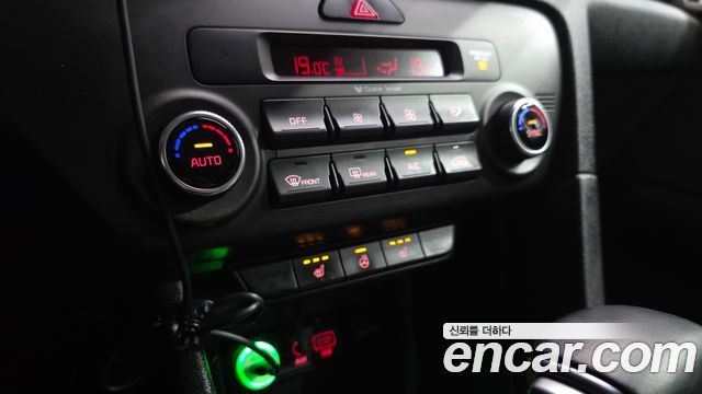 Kia Sportage 2018 — photo 23