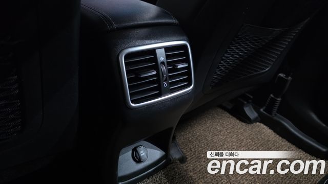 Kia Sportage 2018 — photo 24