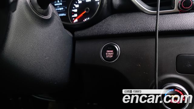 Kia Sportage 2018 — photo 28