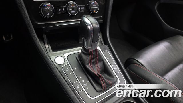 Volkswagen Golf 2015 — photo 9