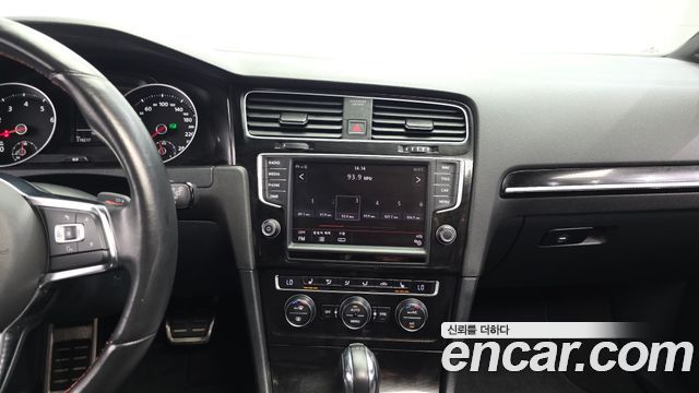 Volkswagen Golf 2015 — photo 14