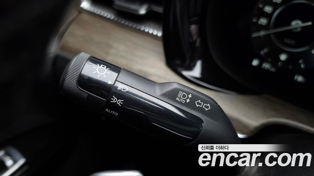 Kia K5 2020 — photo 30