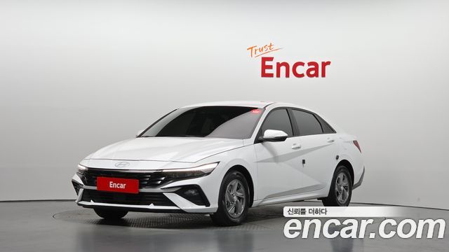 Hyundai AVANTE 2024 — photo 1