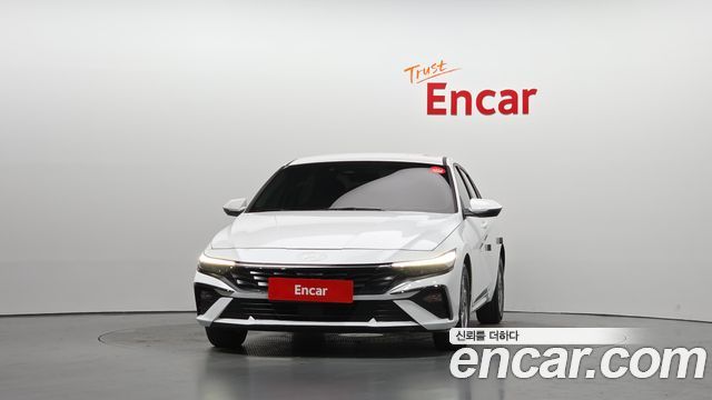 Hyundai AVANTE 2024 — photo 3