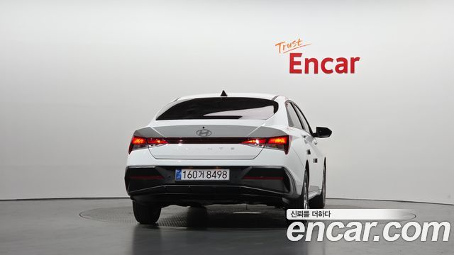 Hyundai AVANTE 2024 — photo 4