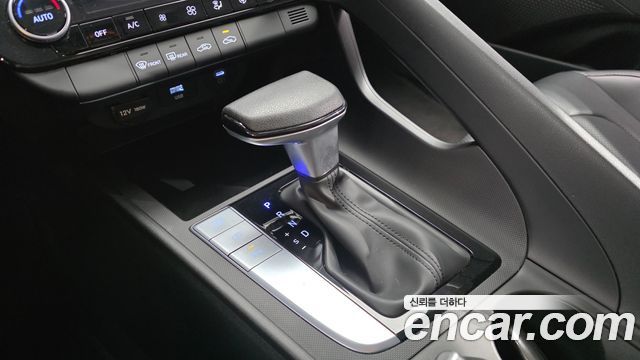 Hyundai AVANTE 2024 — photo 12