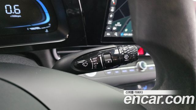 Hyundai AVANTE 2024 — photo 28