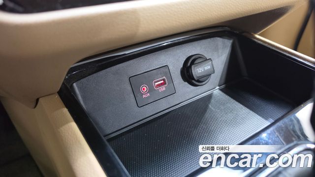 Kia Canival 2019 — photo 18