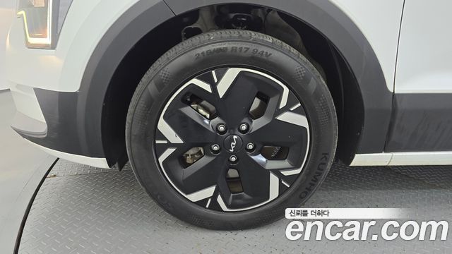Kia Niro 2023 — photo 5