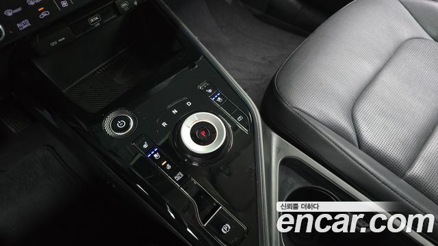 Kia Niro 2023 — photo 12