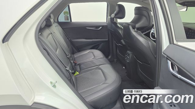Kia Niro 2023 — photo 23
