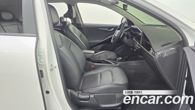 Kia Niro 2023 — photo 16
