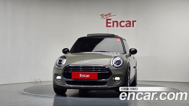 Mini Cooper 2019 — photo 3