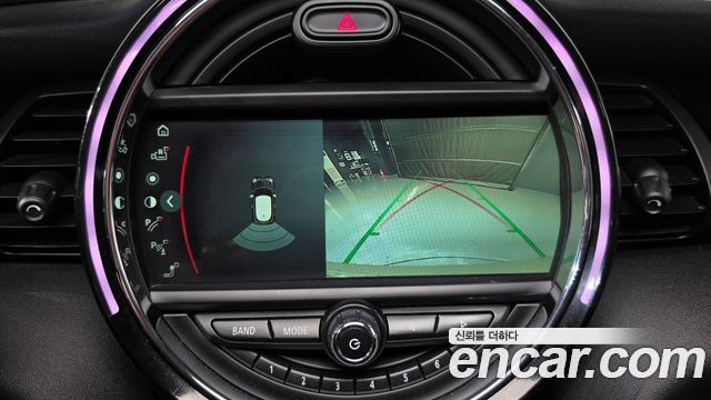 Mini Cooper 2019 — photo 20