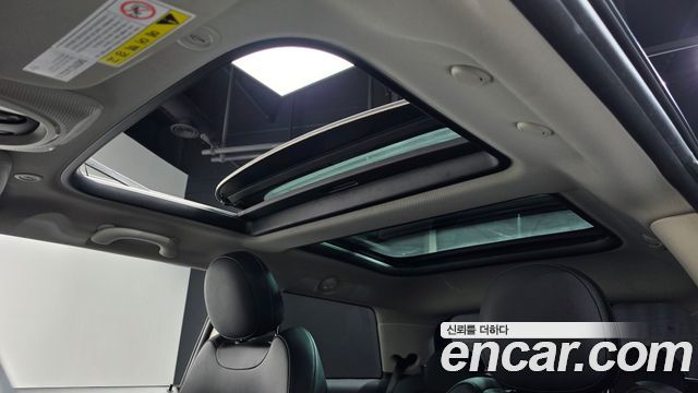 Mini Cooper 2019 — photo 22