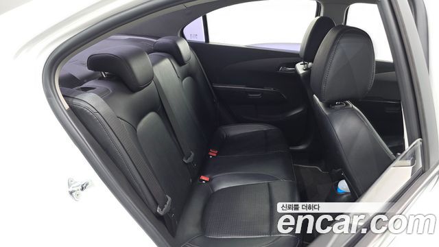 Chevrolet Korea Aveo 2013 — photo 17