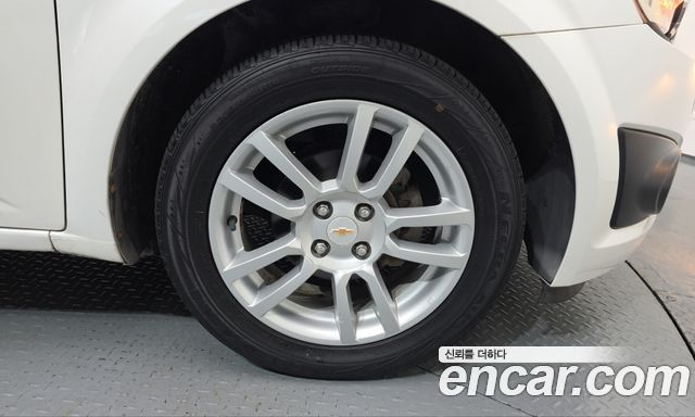 Chevrolet Korea Aveo 2013 — photo 7