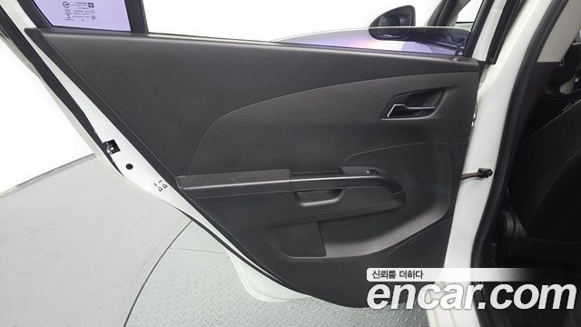 Chevrolet Korea Aveo 2013 — photo 15