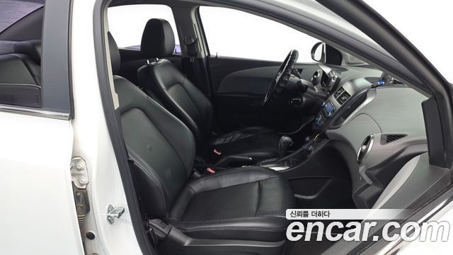 Chevrolet Korea Aveo 2013 — photo 16