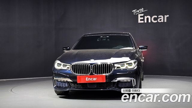 BMW 7-Series 2018 — photo 3