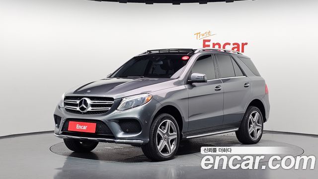 Mercedes-Benz GLE-Class 2018 — photo 1