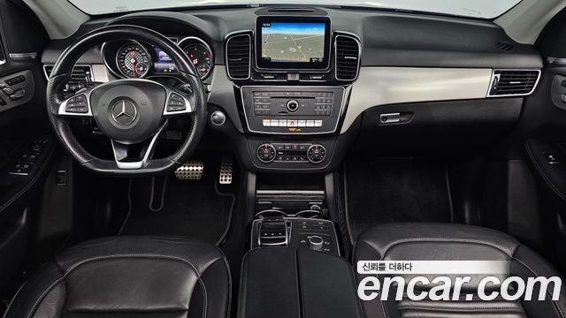 Mercedes-Benz GLE-Class 2018 — photo 7
