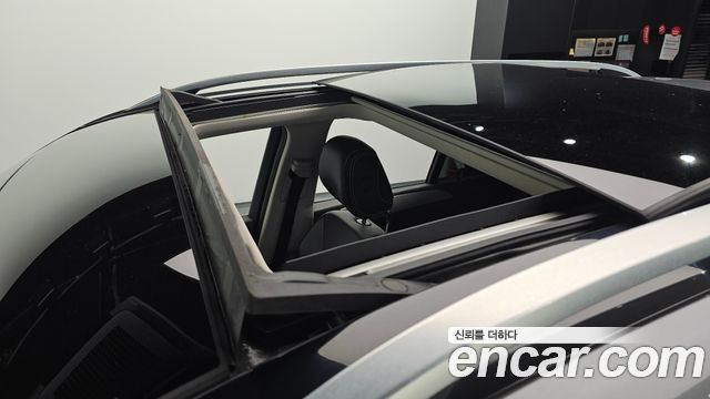 Mercedes-Benz GLE-Class 2018 — photo 19