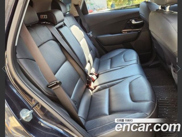 Kia Niro 2019 — photo 12