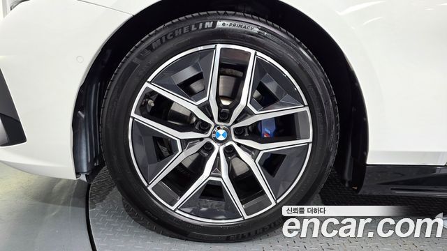 BMW 5-Series 2024 — photo 5