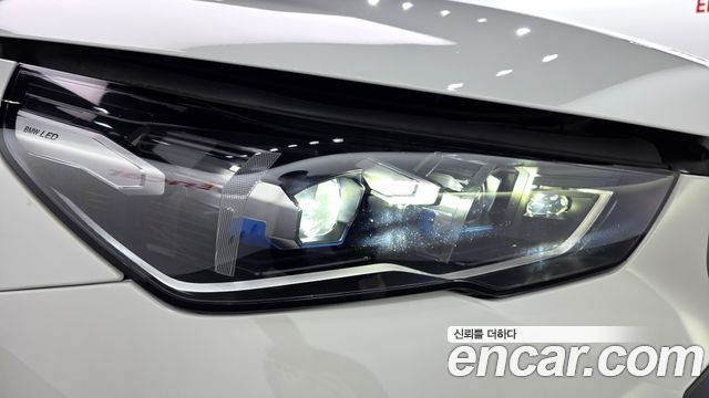 BMW 5-Series 2024 — photo 8