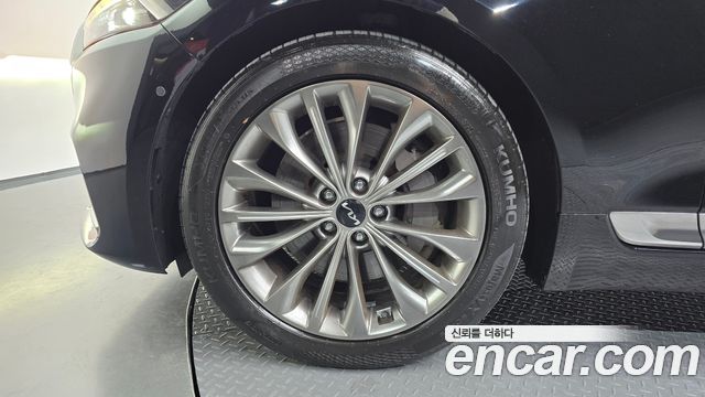 Kia K9 2022 — photo 5