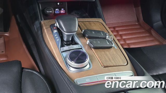 Kia K9 2022 — photo 12