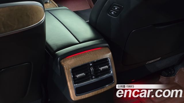 Kia K9 2022 — photo 27