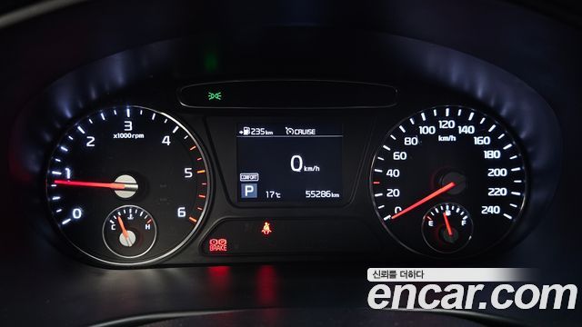 Kia Sorento 2018 — photo 11