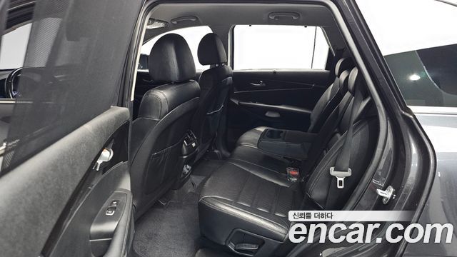 Kia Sorento 2018 — photo 18