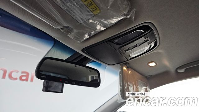 Kia Sorento 2018 — photo 23