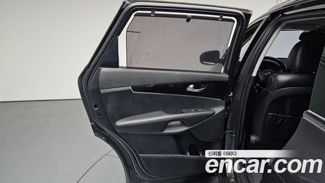 Kia Sorento 2018 — photo 15
