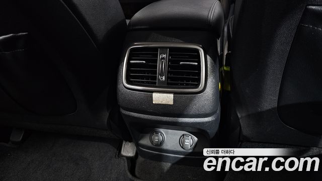 Kia Sorento 2018 — photo 31