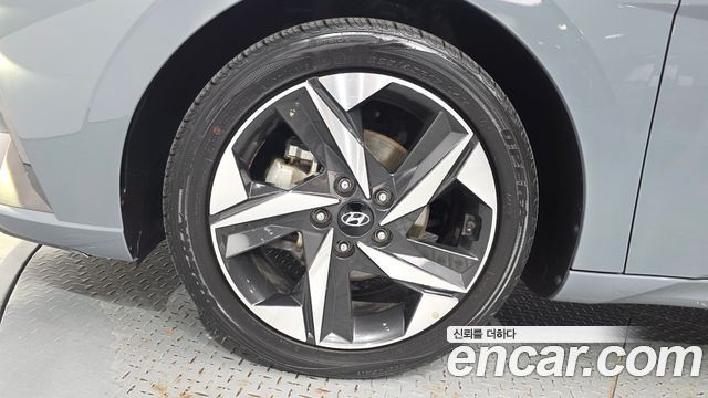 Hyundai AVANTE 2022 — photo 5