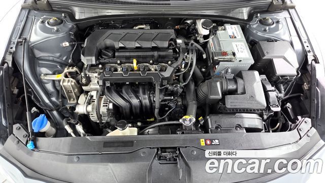 Hyundai AVANTE 2022 — photo 6