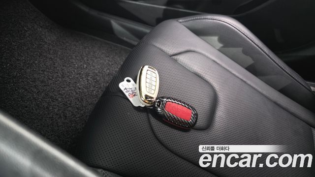 Hyundai AVANTE 2022 — photo 22