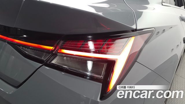 Hyundai AVANTE 2022 — photo 9
