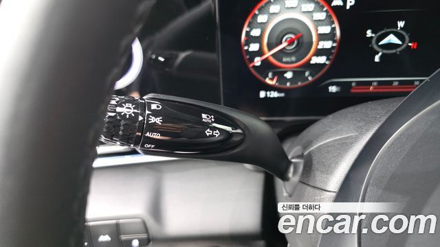 Hyundai AVANTE 2022 — photo 28