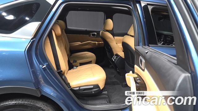 Kia Sorento 2021 — photo 18