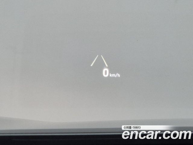 Genesis G80 2018 — photo 17