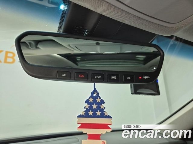 Genesis G80 2018 — photo 18