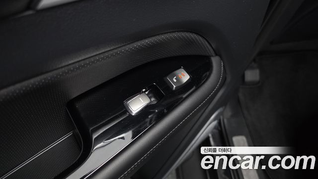 KG Mobility Rexton 2021 — photo 25