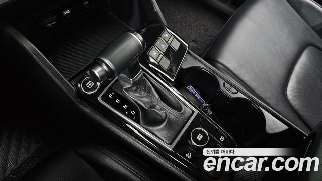 Kia Sportage 2023 — photo 9