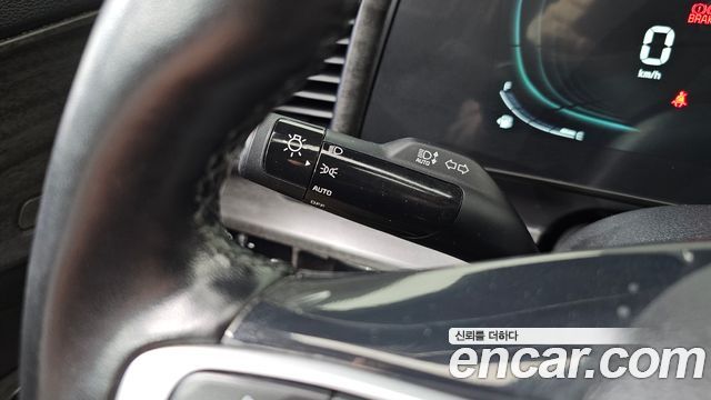 Kia Sportage 2023 — photo 18