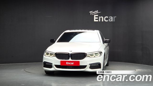 BMW 5-Series 2020 — photo 3